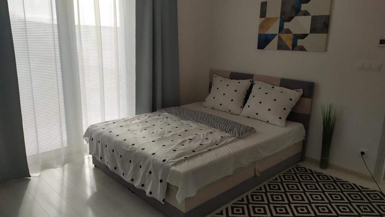 Apartman Till Galanta Extérieur photo